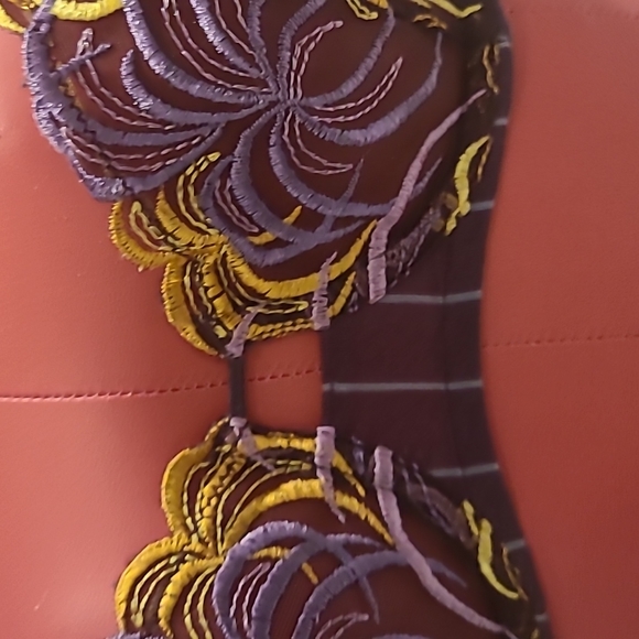 Simone Perele Set Bra 34B and panties Size S Plum pinstriped with embroidery - Picture 4 of 11